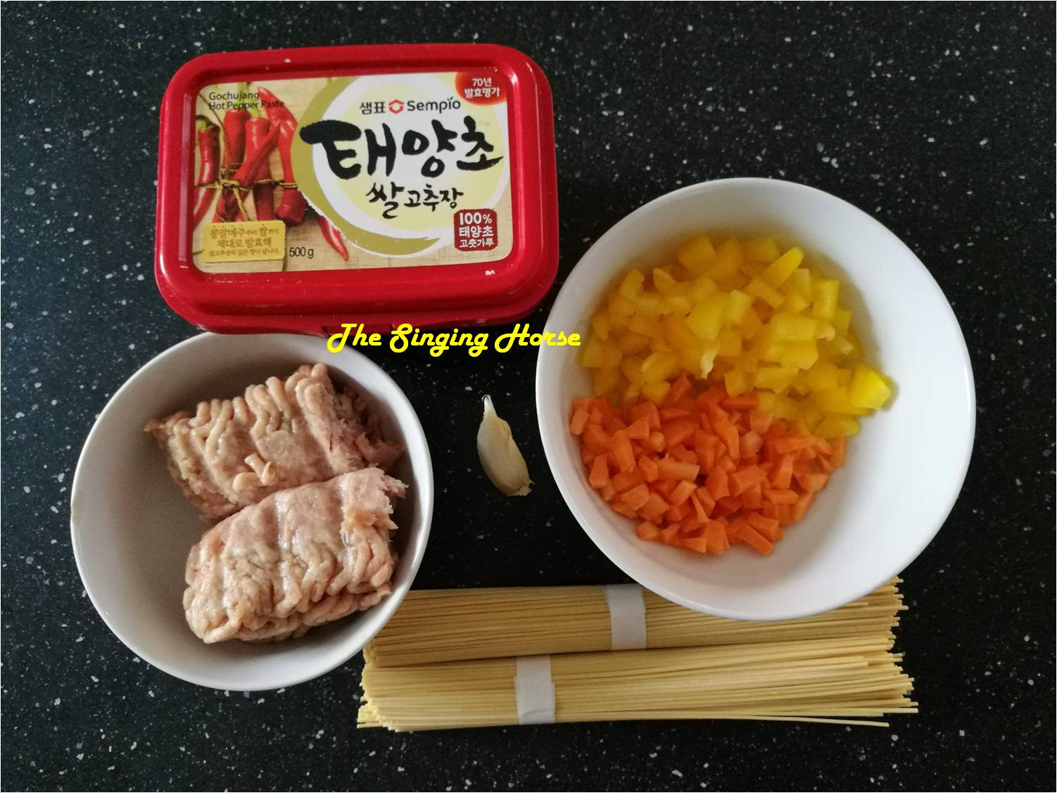 Korean Noodle with Chilli Soybean Paste (짜장면 / Jajangmyeon)