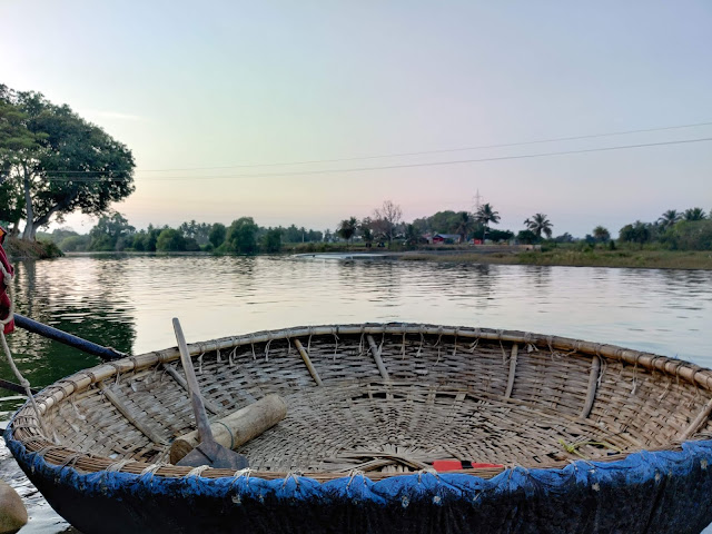 the small boat at balmuri falls