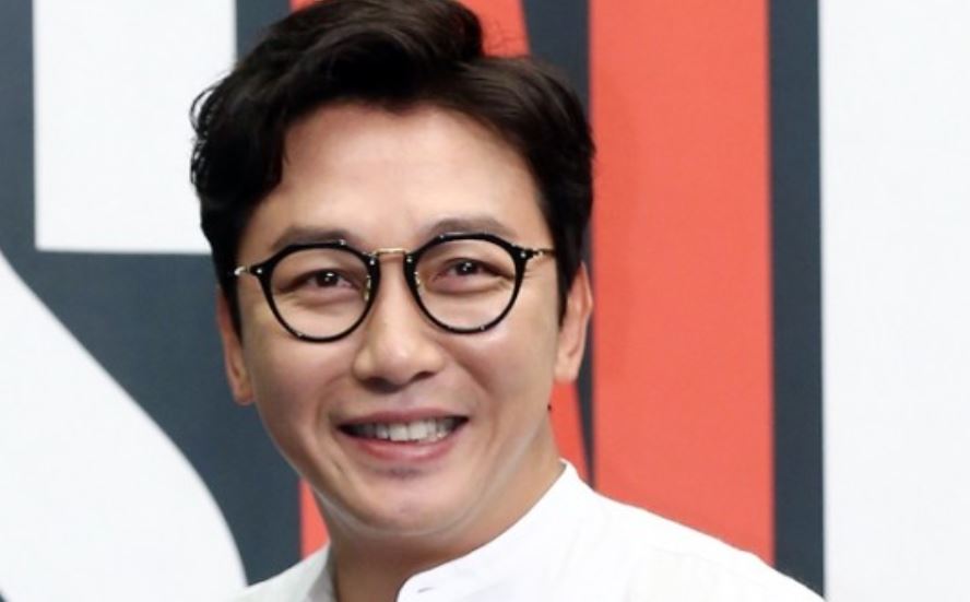 Allegations of illegal gambling overseas by broadcaster Tak Jae-hoon