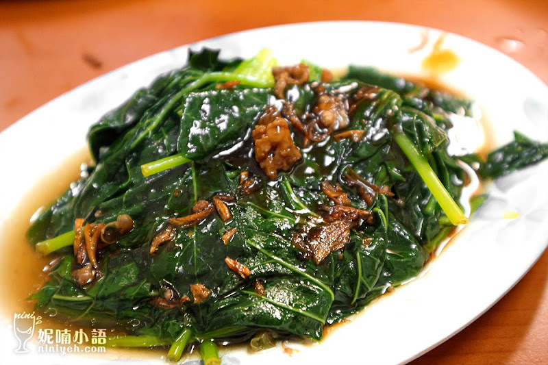【晴光商圈美食】黃記魯肉飯。市場扛霸子排隊小吃 【晴光商圈美食】黃記魯肉飯。市場扛霸子排隊小吃
