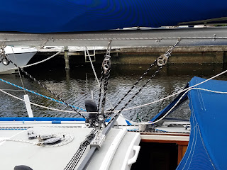 sailboat mainsheet blocks