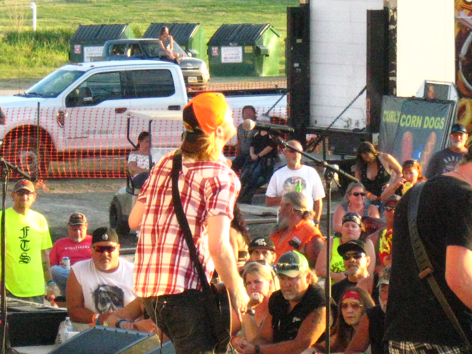 Full Throttle Saloon