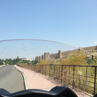 MURALLA DE AVILA EN MOTO