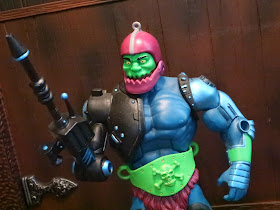 LOYAL SUBJECTS SDCC EXCLUSIVE 2016 MASTERS OF UNIVERSE TRAP JAW GLOW IN THE DARK 
