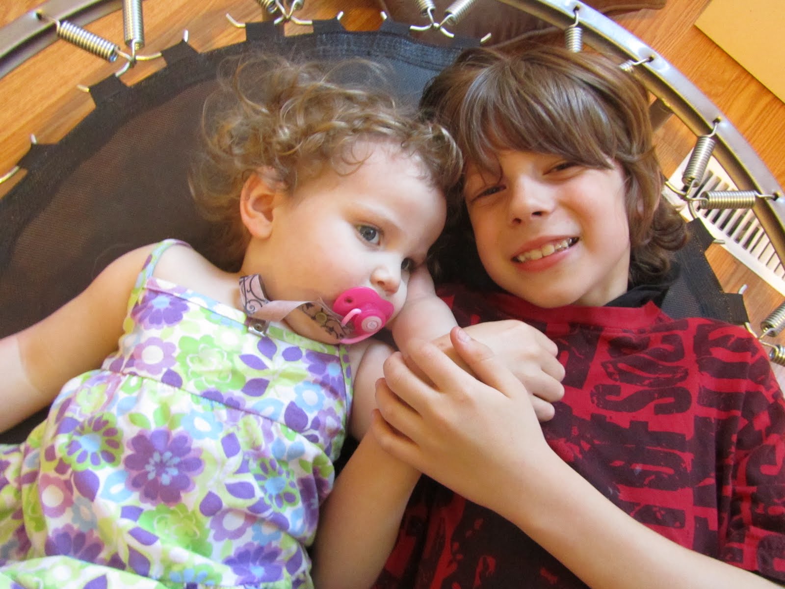 baby-bird-little-man-rhyme-girl