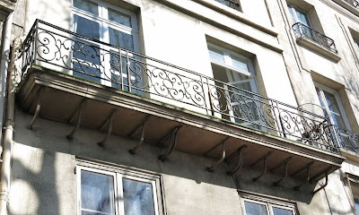 Balcon du 26 quai du Louvre à Paris