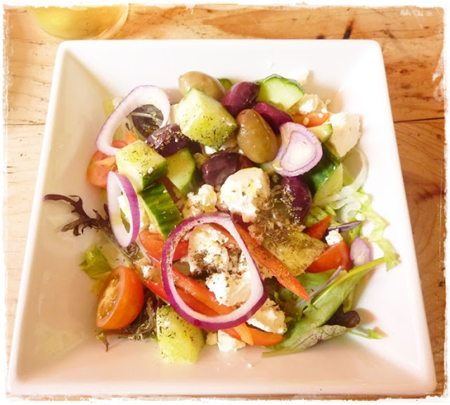 horiatiki greek salad