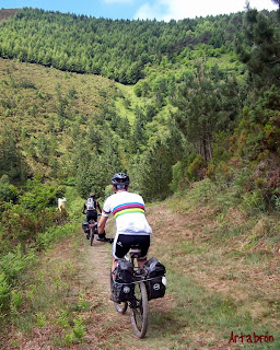 Sendero hacia A Degolada