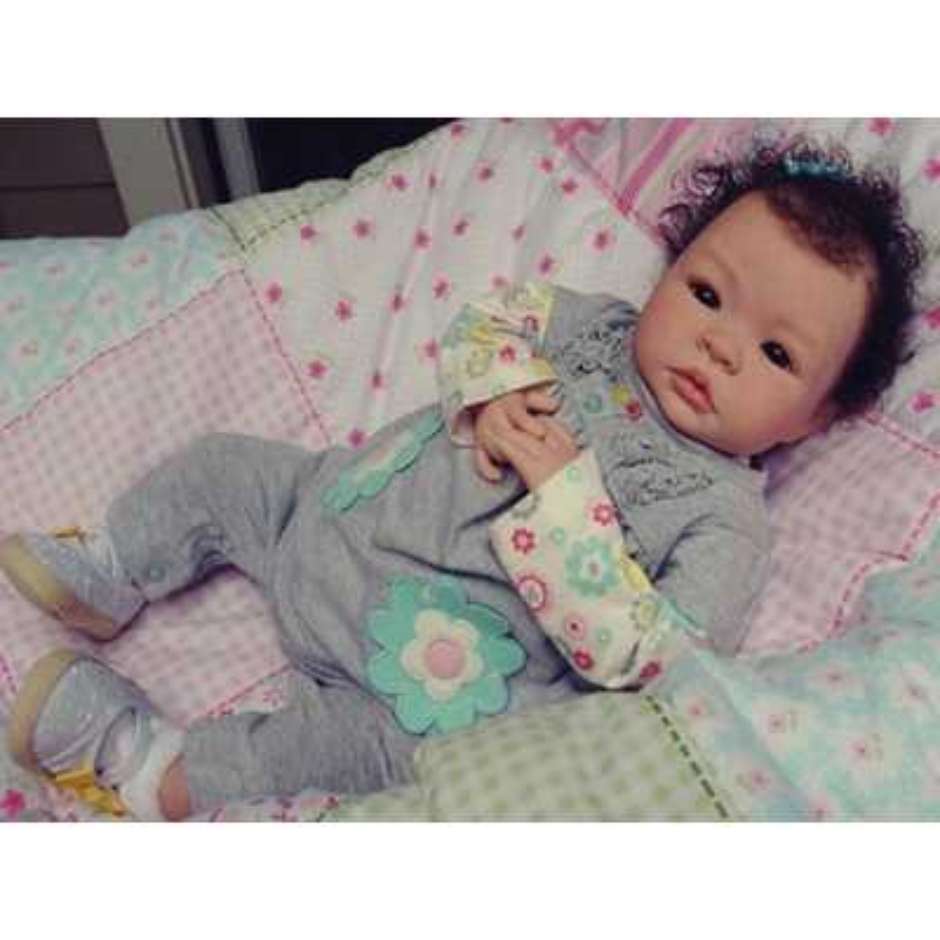 Bebês reborn: como são feitos os bonecos hiper-realistas