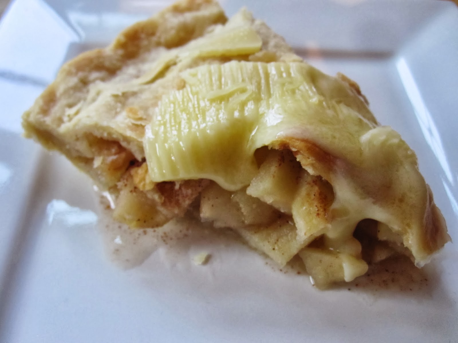 Apple Pie with Cheese