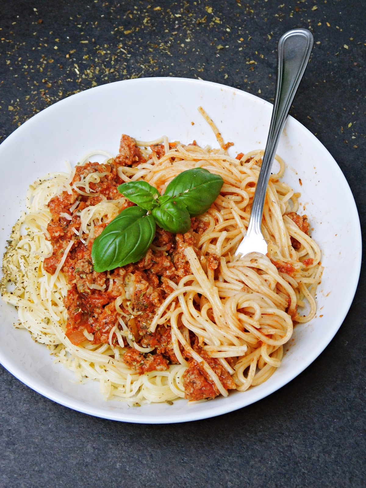 Spaghetti a&amp;#39;la bolognese z indykiem (wersja fit w 15 minut!) - Kuchnia ...