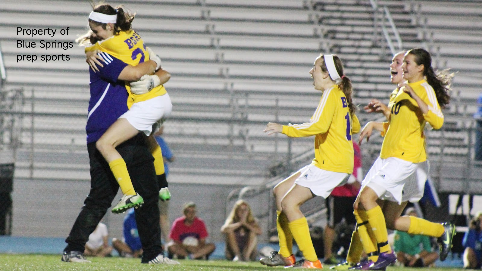 Blue Springs prep sports Scholl, Blue Springs girls soccer team