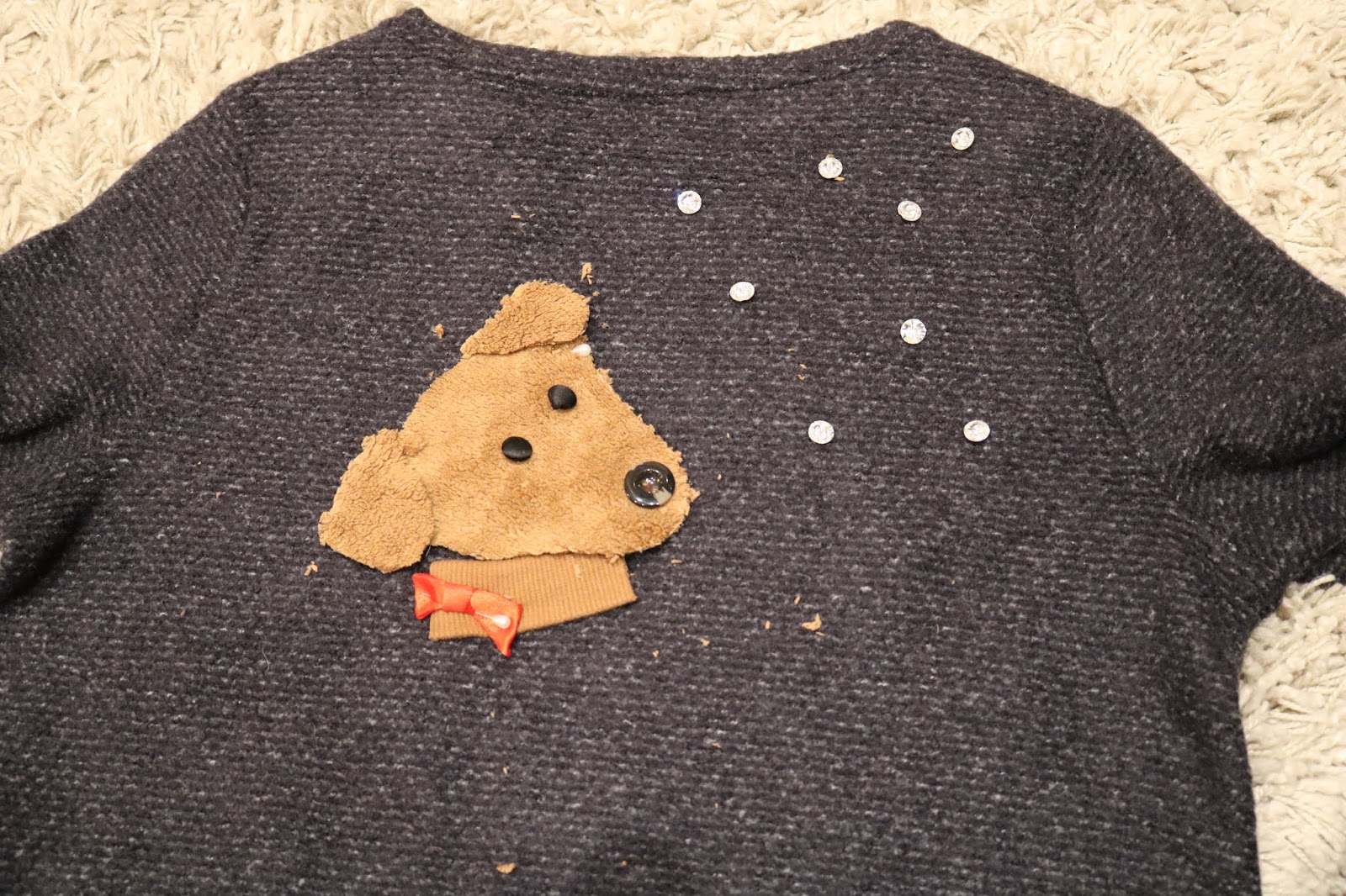 How to customise your own Christmas Jumper!
