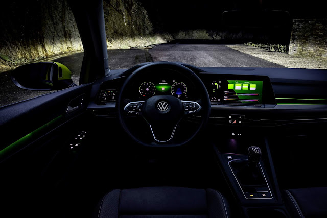 Novo VW Golf Mk8: detalhes do novo Innovision Cockpit