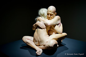 Abrazo, de Marc Sijan por El Guisante Verde Project