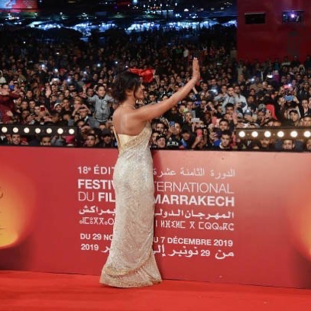 priyanka chopra stunning in saree marrakech film festival 2019 award