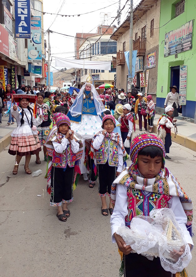 Escuela Dos de Mayo de Sicuani Aniversario de Sicuani 2018