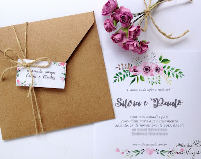 convite artesanal personalizado aniversário infantil 15 anos casamento moderno rústico floral aquarelado boho chic envelope papel kraft quadrado fita sisal noiva convite diferente delicado sofisticado papelaria personalizada