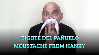 Bigote del pañuelo, CHAPEAUGRAPHY, Moustache from handkerchief