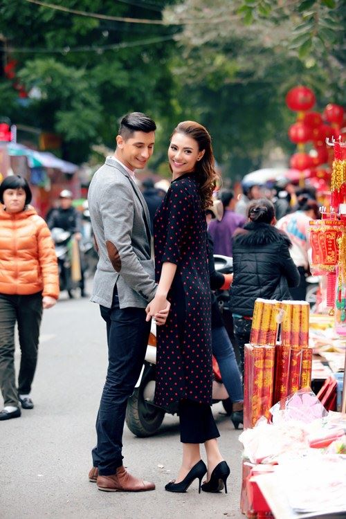 8 kiểu tóc kết hợp với áo dài đẹp nhất của mỹ nhân Việt bc5a2e95b67c49742734442bbfa2e9c3 8 kiểu tóc kết hợp với áo dài đẹp nhất của mỹ nhân Việt