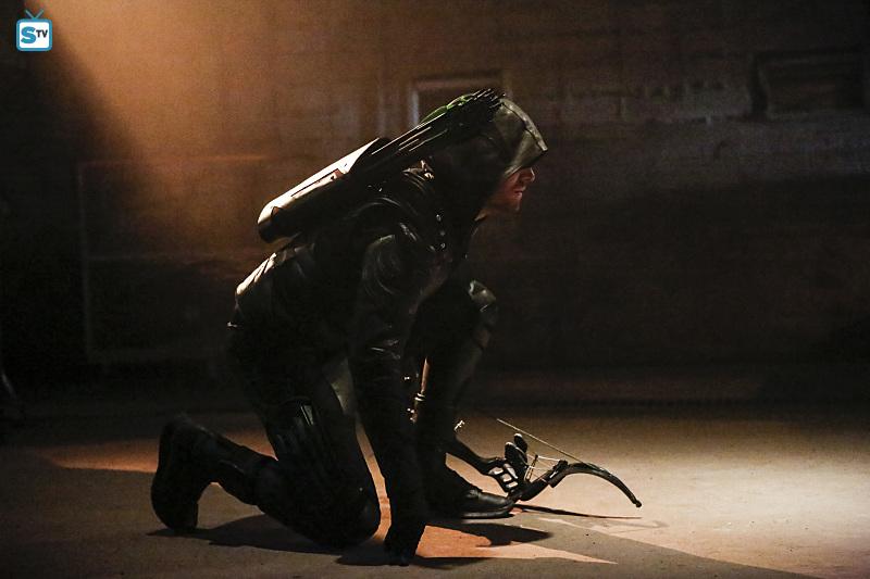 Arrow - Episode 5.01 - Legacy - Sneak Peeks, Promotional Photos & Press Release