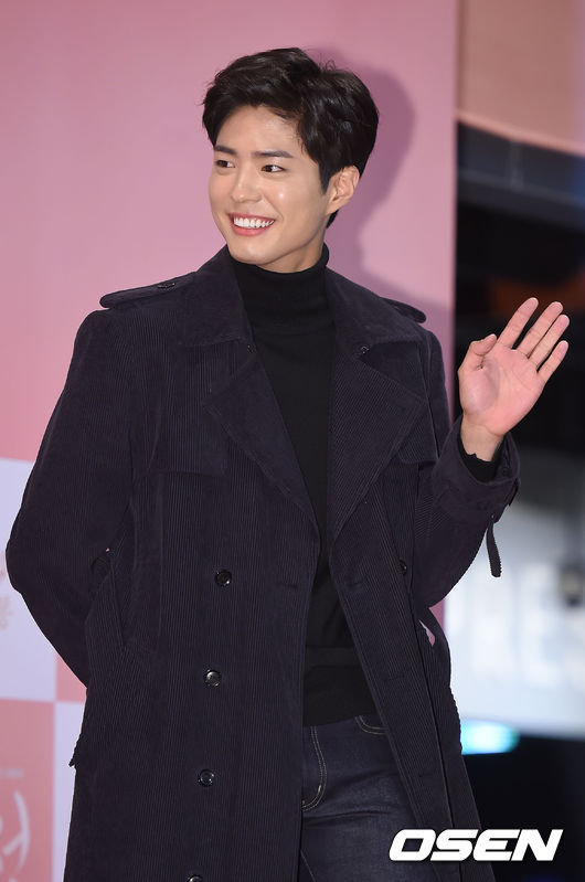 어제 박보검 꽃청춘 기자회견+시사회 | 인스티즈