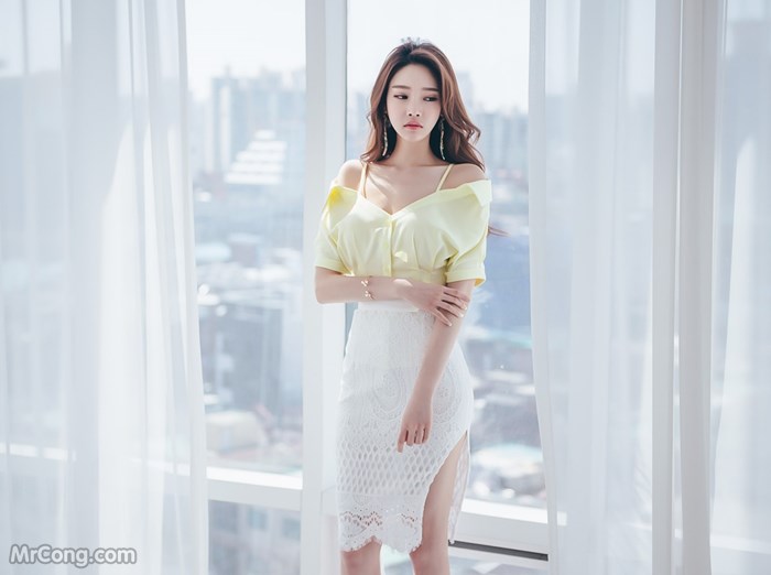 Beautiful Park Jung Yoon in the April 2017 fashion photo album (629 photos) photo 9-3