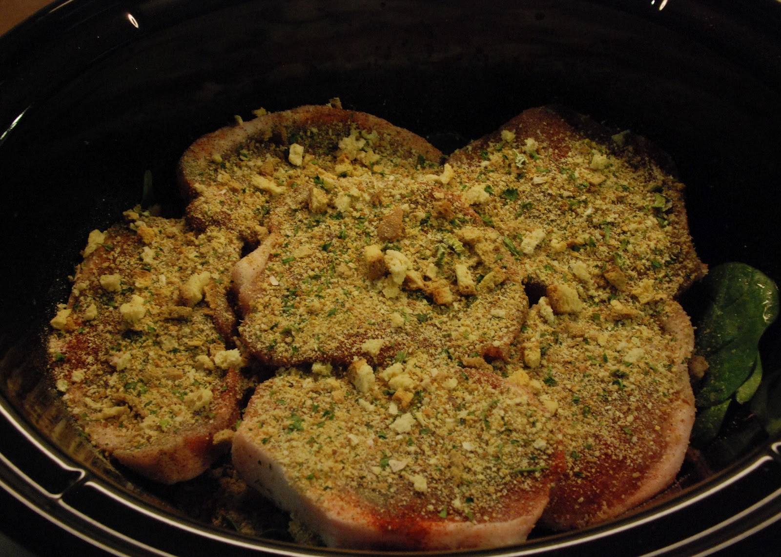 Chicks That Cook Crockpot Pork chops with Stuffing