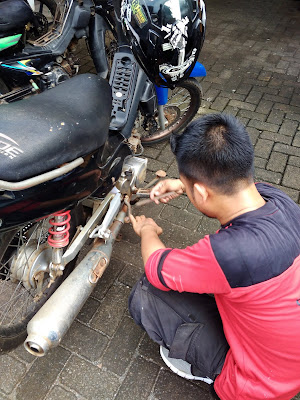 cek fisik sepeda motor cek fisik sepeda motor