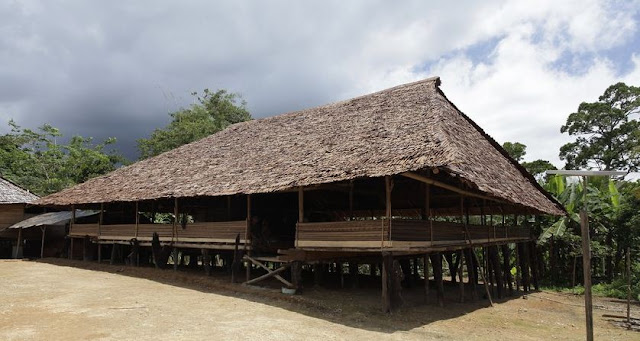 Unique House From Huaulu Tribe For Nature