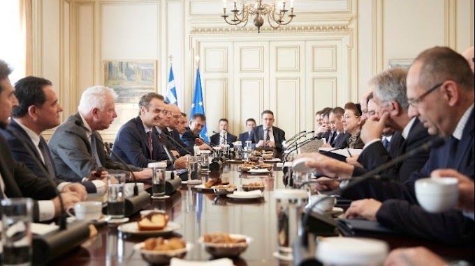 Δημοσκόπηση: Ποιοι υπουργοί είναι πιο δημοφιλείς - Στην πρώτη θέση ο Κικίλιας