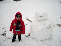 Zafran with snowman