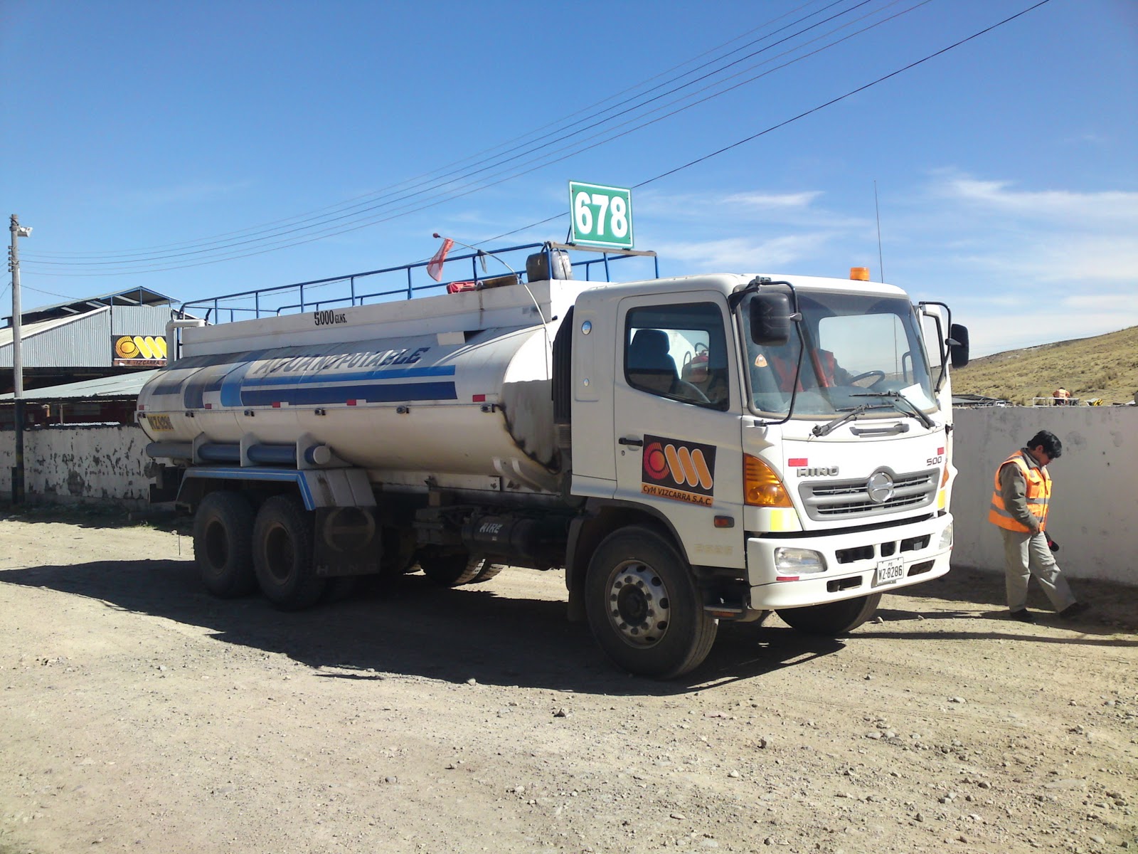 l-m-intec-s-r-l-alquiler-cisternas-de-agua-de-4400-5000-glns