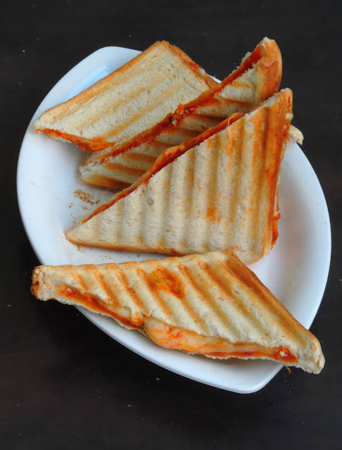 Grilled Pizza Sandwich