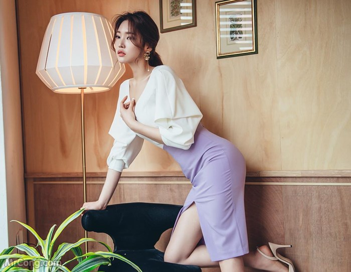 Beautiful Park Jung Yoon in the April 2017 fashion photo album (629 photos) photo 12-11