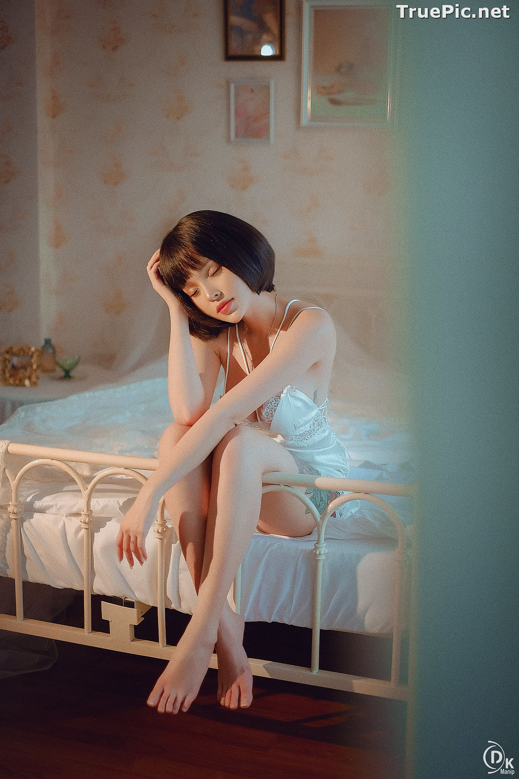 Image Vietnamese Model – Cute Short-haired Girl in White Sexy Sleepwear - TruePic.net - Picture-11