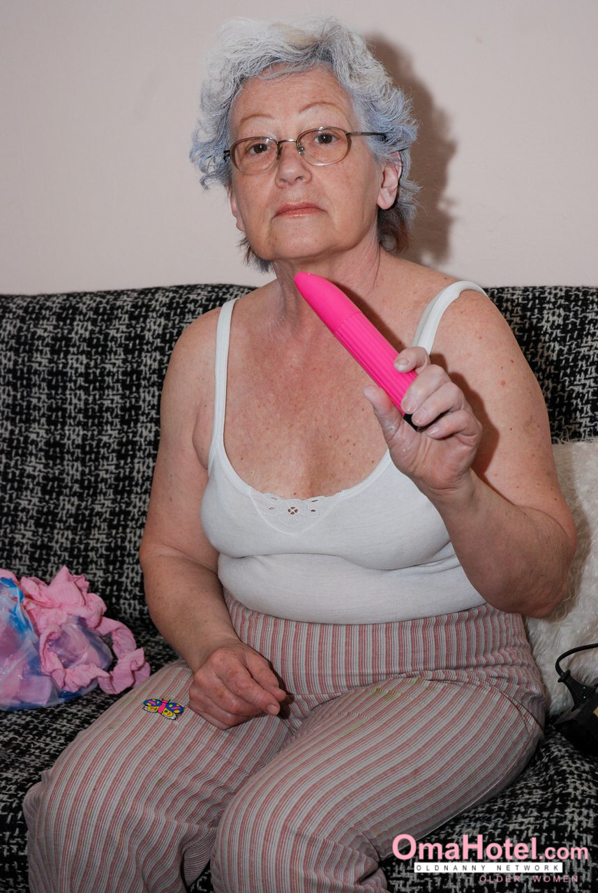 Granny Toy Porn Granny Toy Porn