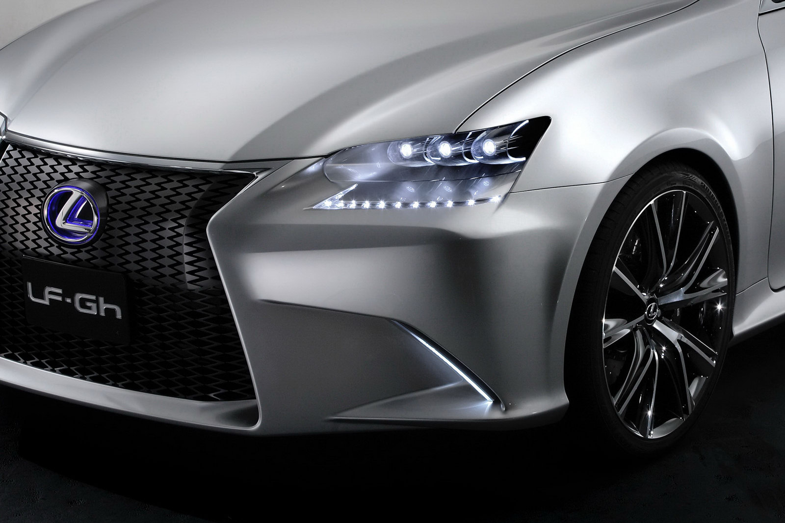 Hybrid sport. Лексус LF GH. Lexus LF-GH 2020. Lexus LF-GH 2021. Новый Лексус седан спорт.