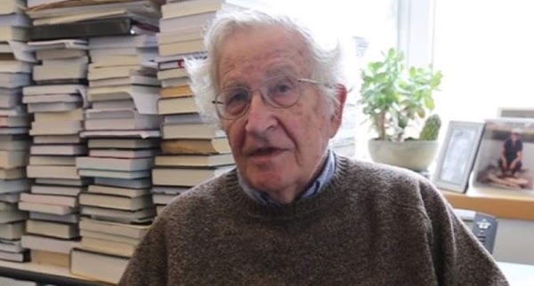 Los intelectuales y el poder | por Noam Chomsky Los intelectuales y el poder | por Noam Chomsky