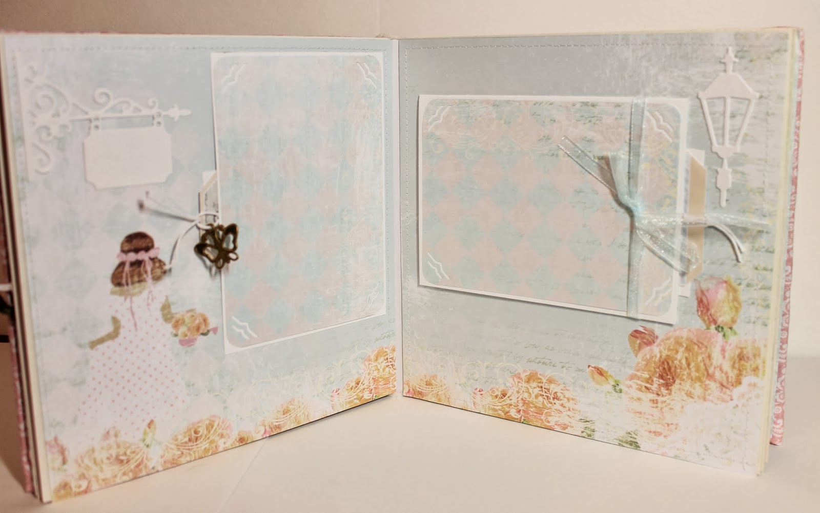 Нежный альбом для малышки (скрап альбом)