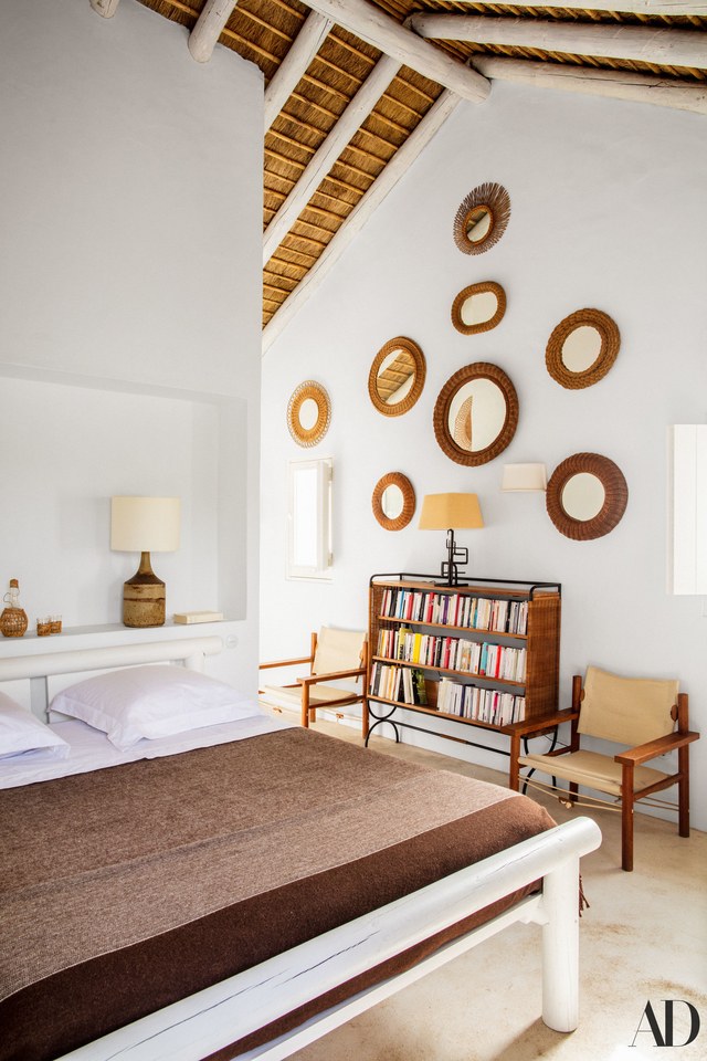 Décor Inspiration: A Relaxed & Wicker-Filled Home in Comporta, Portugal