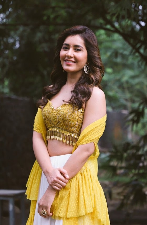 Raashi Khanna at Adanga Maru Pre-Release Event