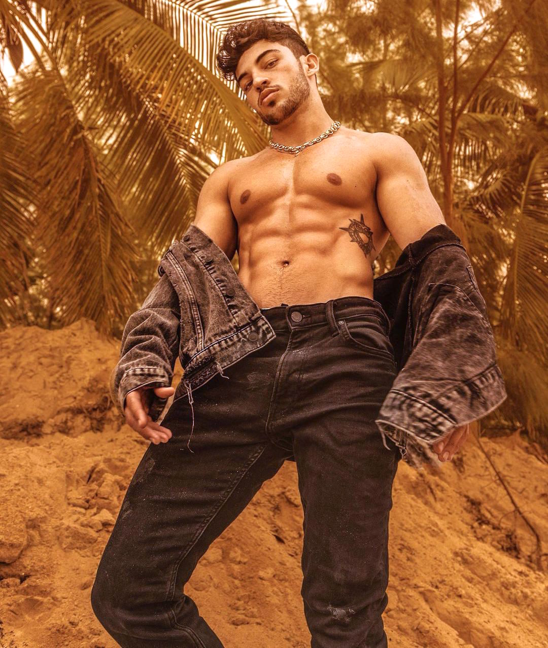 142669284_793352711255356_60643214059522