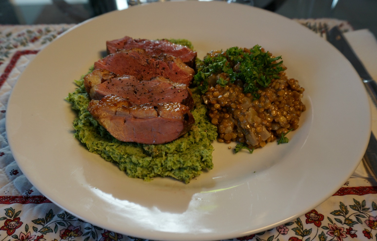 Duck breast, blond lentil risotto and broccoli purée