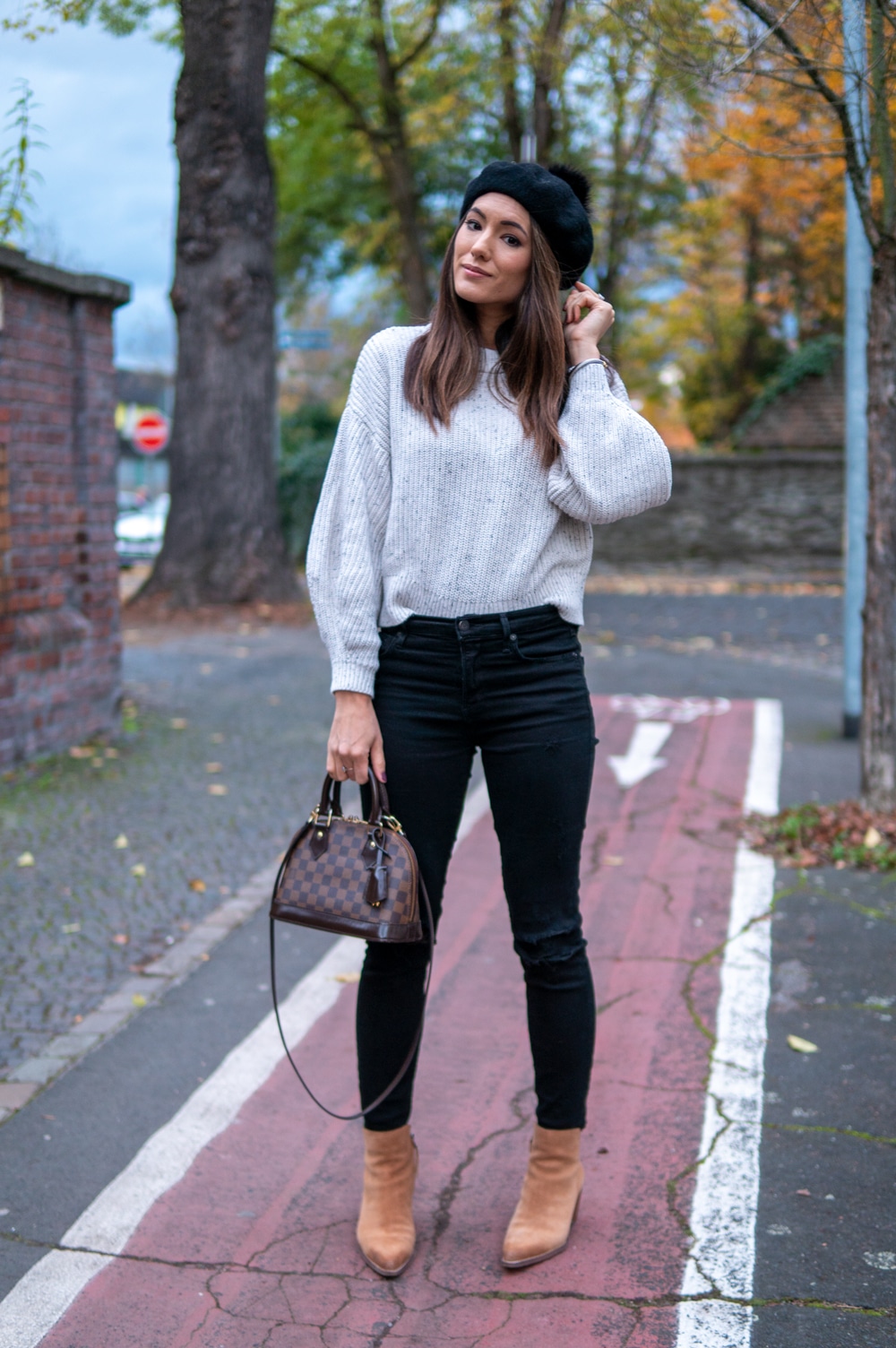 winter outfit inspiration- fall outfit inspiration - street style