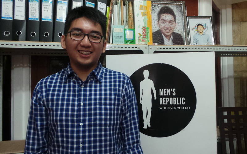 Profil Wirausaha Sukses Yasa Singgih Seputar Wirausaha