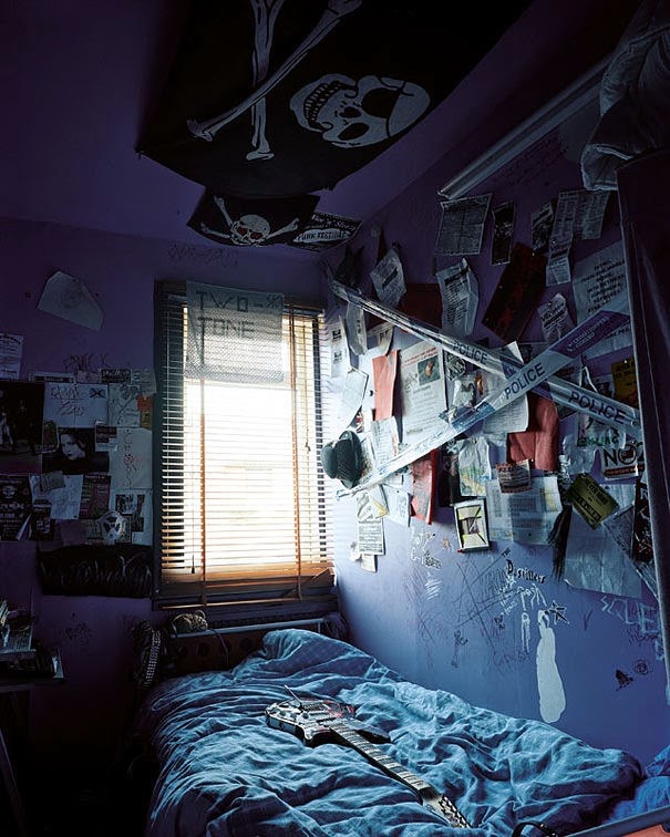 16 Children & Their Bedrooms From Around the World - Rhiannon, 14, Darvel, Scotland - Rhiannon's Room