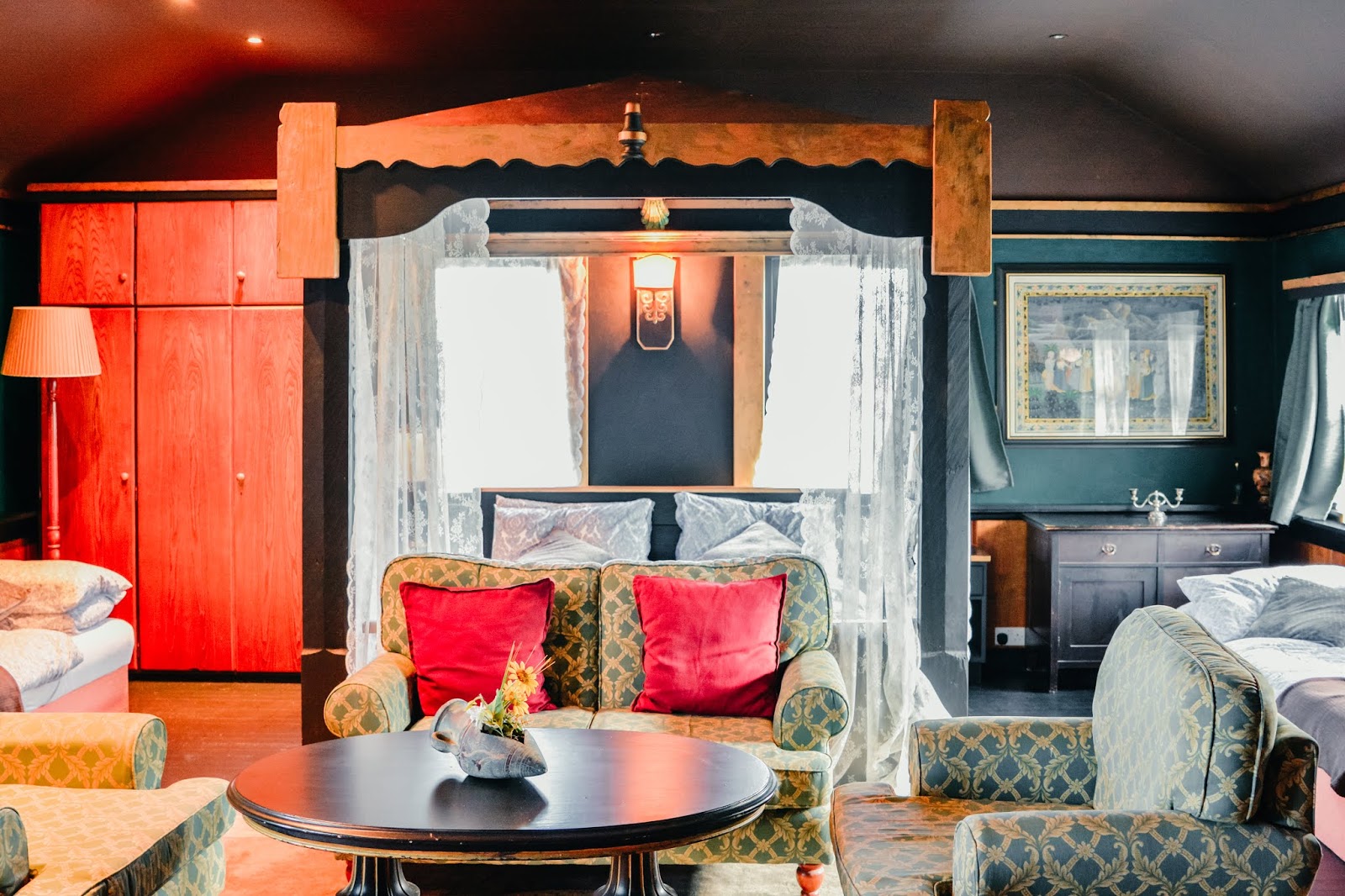 Theresa's Mixed Nuts Stay at Charming The Waters Country House in