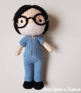 PATRON GRATIS ENFERMERA AMIGURUMI 42739