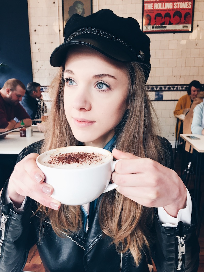 baker-boy-cap-and-coffee